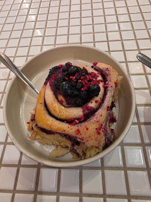 Blueberry Roll at Cinnamood in Heidelberg