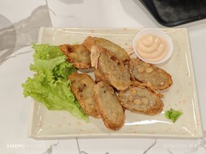 Ngoh Hiang at Kang Su Vegetarian 康素 - Macpherson  in Central Singapore