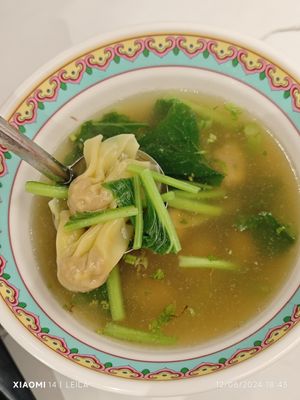 Dumpling Soup at Kang Su Vegetarian 康素 - Macpherson  in Central Singapore