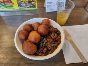 Kún mit Puff-Puff at Kilimanjaro African Food in Dortmund