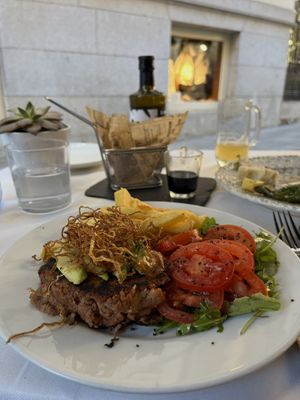 Hamburguesa vegana  #Veganuary at Tierra del Queiles in Madrid