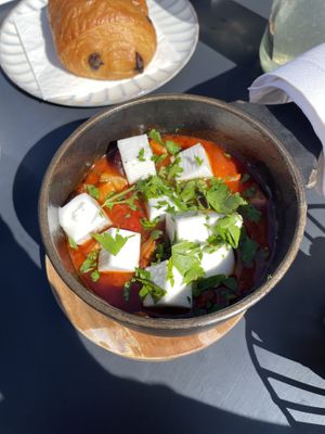 Shakshuka mit tofu und veganem feta  at Kai 36 in Graz