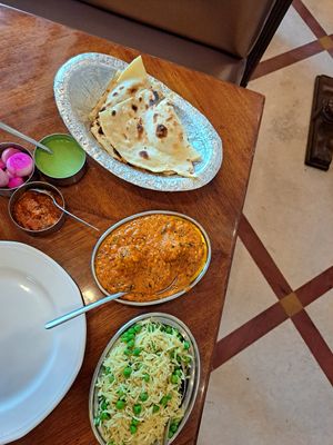 Dum aloo at Bhaja Govindam in New Delhi