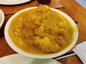 Alo gobi at Hasan in Pakse