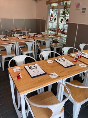  at E+ Cafe in New Territories