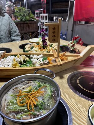   at Chongqing Donghua Temple Vegetarian Hot Pot in Chongqing