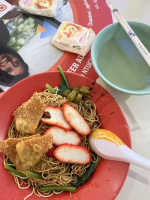 Wanton noodles 9/10  at Old Long House Vegetarian in Central Singapore