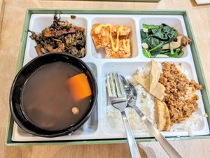 𝙋𝙧𝙤𝙨𝙥𝙚𝙧𝙞𝙩𝙮 𝙃𝙖𝙥𝙥𝙞𝙣𝙚𝙨𝙨 𝘽𝙚𝙣𝙩𝙤 😋 $13.80 at Greendot 绿一点 - Bedok Mall in East Singapore