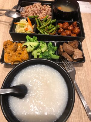 Porridge and rice bento sets  at Greendot 绿一点 - Bedok Mall in East Singapore