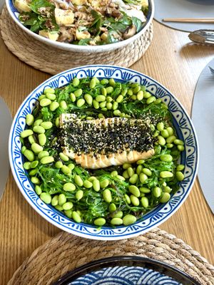 Seaweed Edamame Salad  at Leafy Eats in Austral