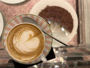 cappuccino with oat milk  at La Jungle de Plein in Milan