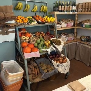 BIOLOGICAL AND ORGANIC FRUITS at Sal - Mercearia a Granel in Coja