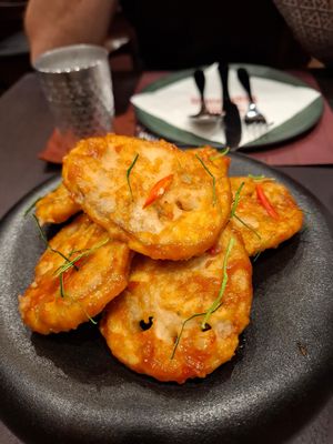 Starter fried lotus at Vegan Pranakhon in Bangkok