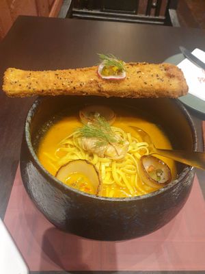 8.5/10 - the fired aubergine was nice and so were the onion half just presented difficult to eat kinda, and not enough noodles but flavour is great at Vegan Pranakhon in Bangkok