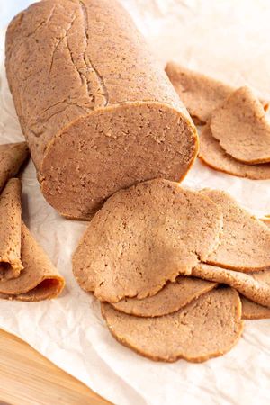 seitan cutted at Doner Kebab Show in Barcelona