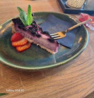 Blueberry Cheesecake at Green Gold Café in Langballig