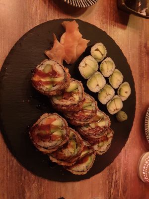 Avocado Maki, Tempura Veggie at Momiji Sushi Flensburg in Flensburg