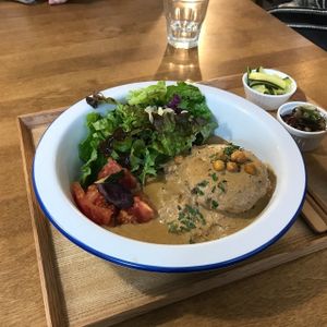 Brown Rice Burger at Cook and Book 쿡앤북 in Seoul