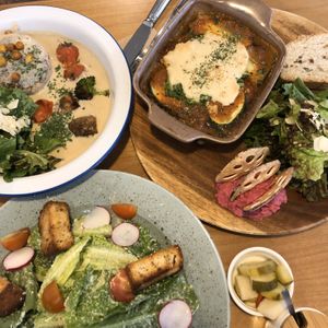 Salad at Cook and Book 쿡앤북 in Seoul