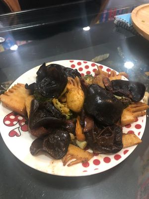  at WOK in Caldas Da Rainha