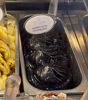   at Acai Tropical Brasil  in Montes Claros