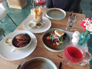  at Crasqui Venezuelan Restaurant in St Paul