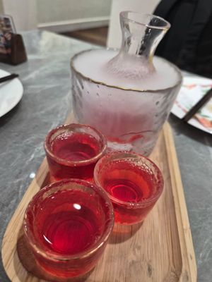Rose tea at Buddha -菩茶 in Dali