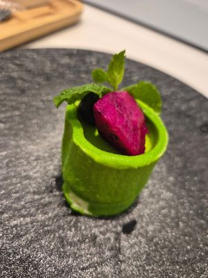 Lemon mousse at Buddha -菩茶 in Dali