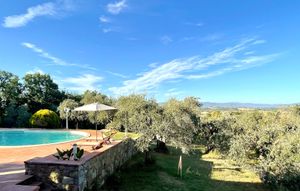 Pool time at La Melea - Vegan Bed & Breakfast in Lucignano