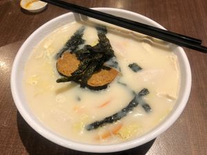 Fish beehoon - too little ingredients 6/10 at Zhenyi Veggie Place 真一素食坊 in Northeast Singapore