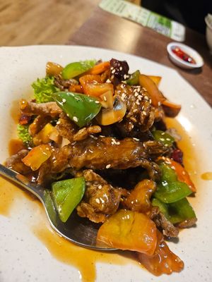 Gong bao oyster mushroom ~ 23/10/23 at Zhenyi Veggie Place 真一素食坊 in Northeast Singapore