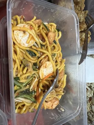 Mee goreng 7/10  at Zhenyi Veggie Place 真一素食坊 in Northeast Singapore