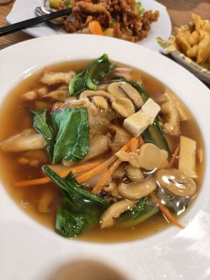 Hor Fun at Zhenyi Veggie Place 真一素食坊 in Northeast Singapore