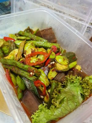 Sambal Petai & Mixed Vege via Food Panda ~ Circuit Breaker Period Phase 2 at Zhenyi Veggie Place 真一素食坊 in Northeast Singapore