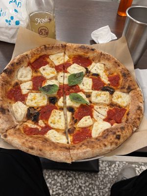   at Eating Love Sourdough Pizza in Taipei