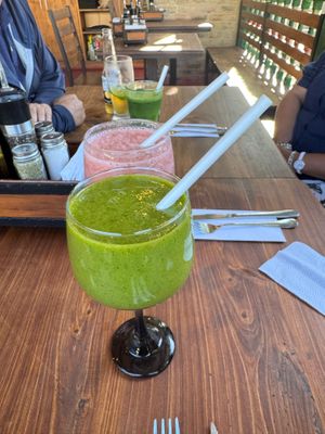 Juices (didn't taste like much) at DiPisa in Boyaca