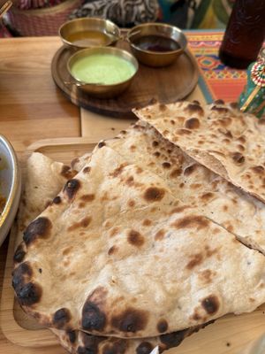 Naan  at Putpari - Indian Restaurant in Lisbon