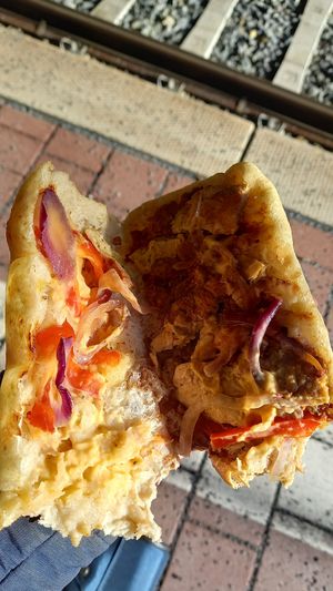 hot sandwich plant-based chicken 4,80€ #Veganuary at backWERK - Kassel - Bhf Kassel-Wilhelmshöhe in Kassel