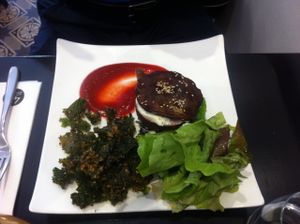Mushroom burger at 42 Degrés in Paris