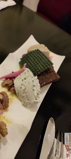 Raw cheese at 42 Degrés in Paris