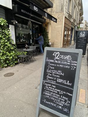   at 42 Degrés in Paris