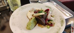 Vegetable palet with kale pesto and baby vegetables at 42 Degrés in Paris