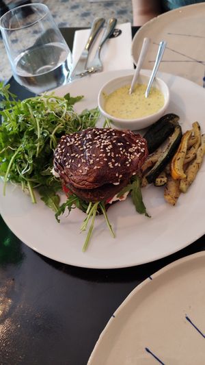  at 42 Degrés in Paris