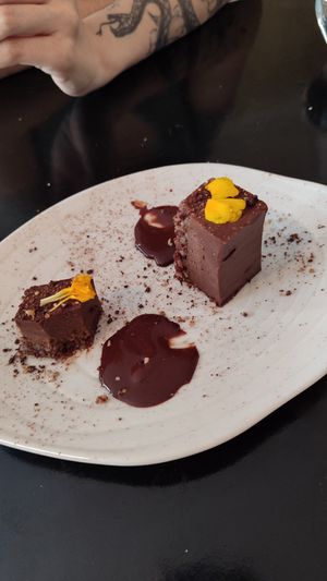  at 42 Degrés in Paris