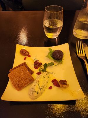  at 42 Degrés in Paris