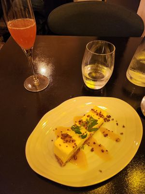  at 42 Degrés in Paris