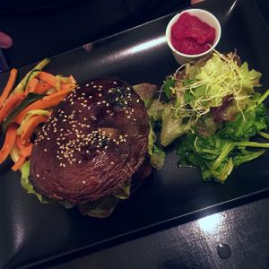 Portobello mushroom burger at 42 Degrés in Paris
