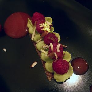 Basil cream and raspberry cake at 42 Degrés in Paris