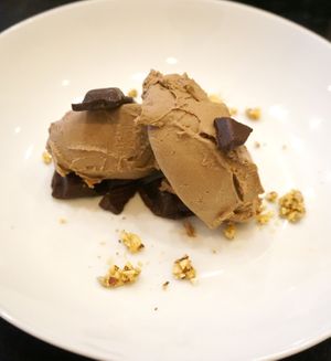 Tablette grand cru, ganache noisette & cacao at 42 Degrés in Paris