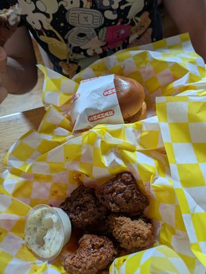 Chicky sando and wings at Shahar in Louisville